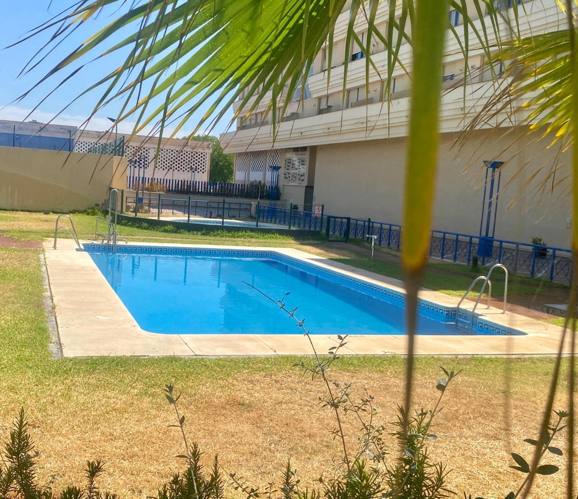 Fibes Con Piscina Y Parking Gratis Apartamento Sevilla Este المظهر الخارجي الصورة